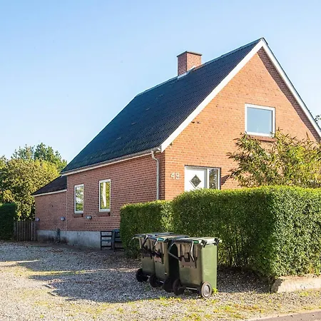 4 Person In Orum Djurs Ulstrup (Norddjurs, Midtjylland)